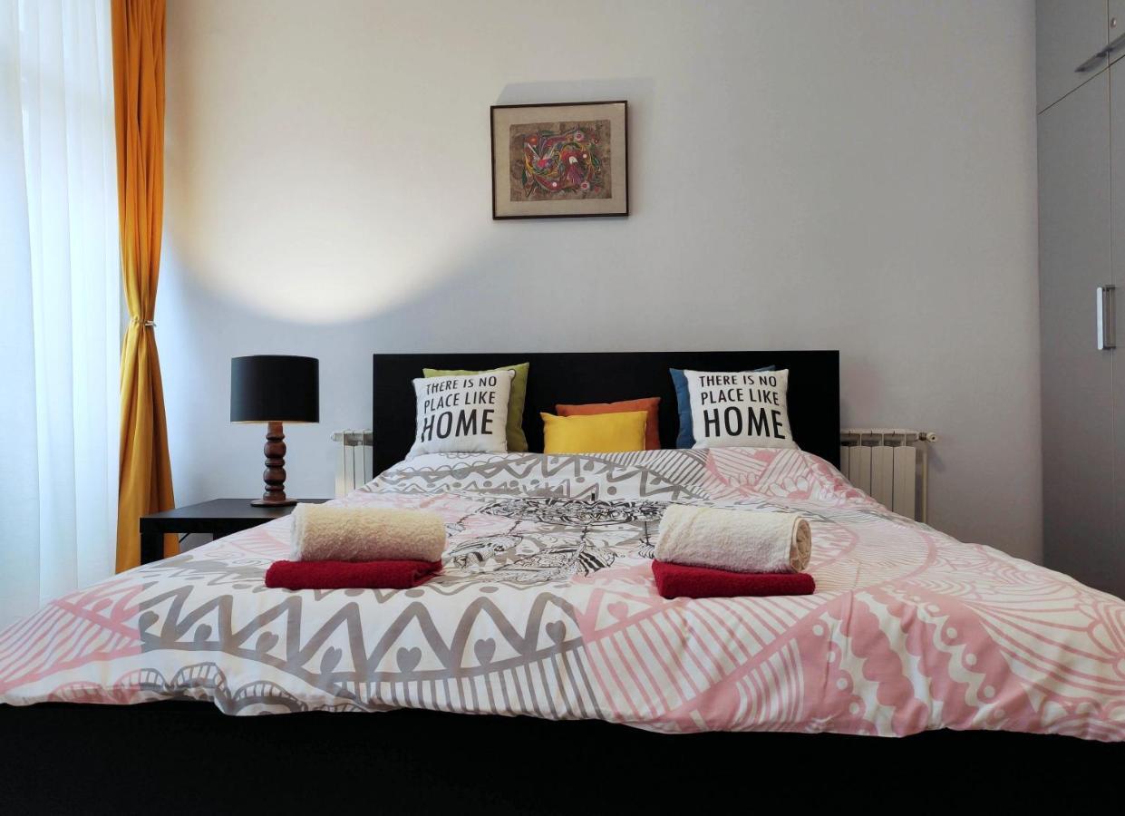 City Center Lovely Studio Apartment Beograd Bagian luar foto